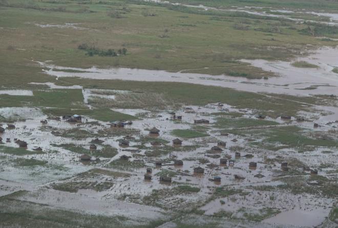 Buzi river village flooded 