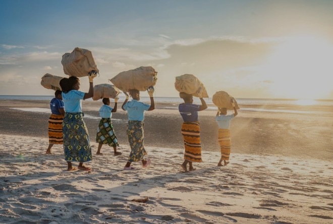 Basisa women 